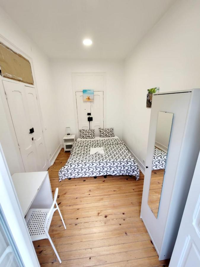Lisbon Gambori Hostel Bagian luar foto