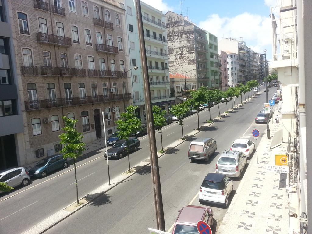 Lisbon Gambori Hostel Bagian luar foto