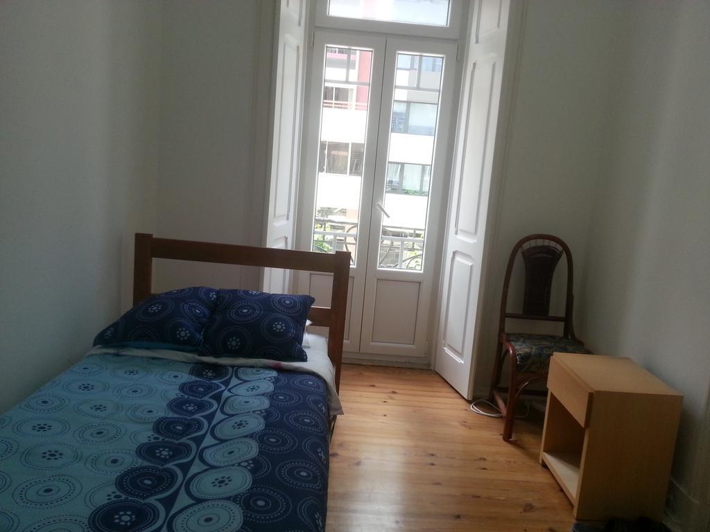 Lisbon Gambori Hostel Bagian luar foto